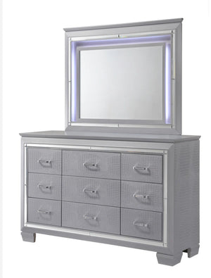 Lilla Silver LED Upholestered  King Bedroom Set